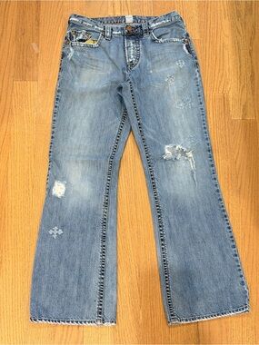 Grayson Distressed blue women's silver jeans button fly straight leg distressed